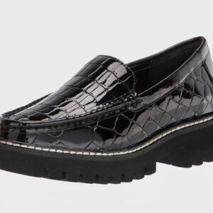 Donald Pliner "Hope" Slip-On Croc-Embossed Patent Leather Lug Sole Loafer Sz 7M